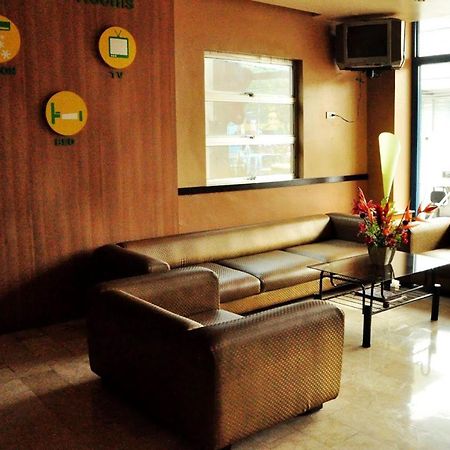 Gv Hotel - Talisay City Esterno foto