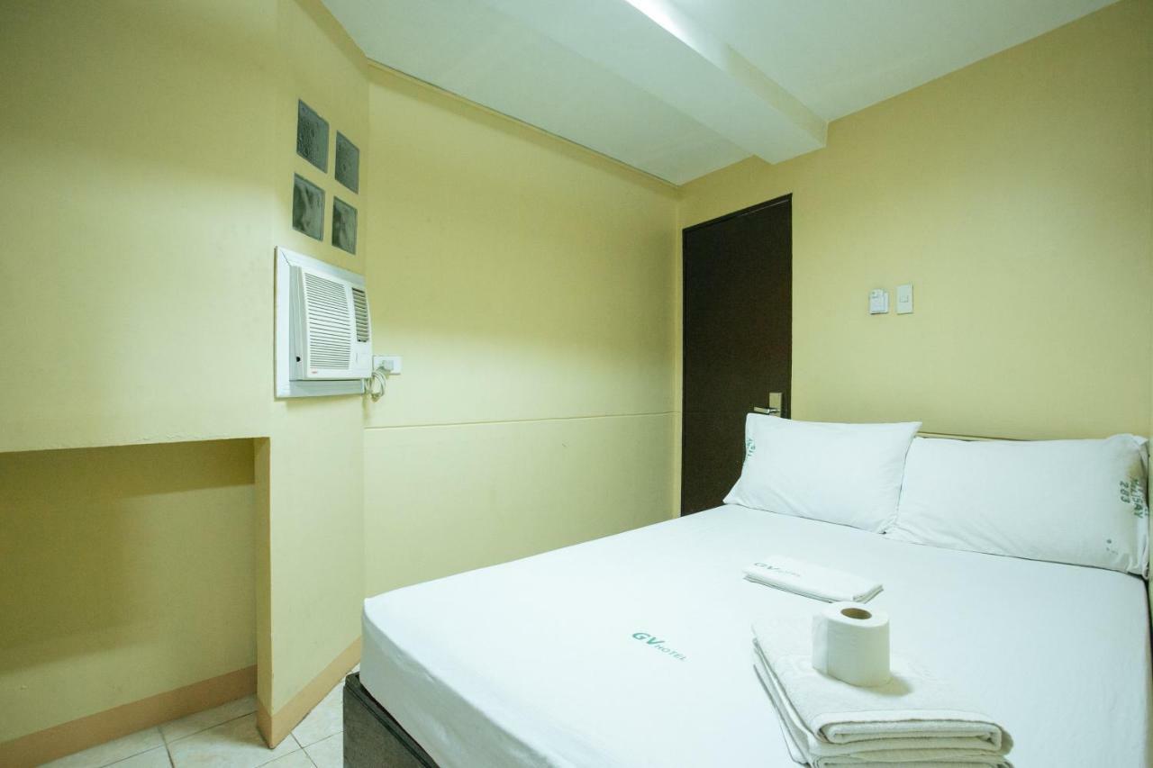 Gv Hotel - Talisay City Esterno foto
